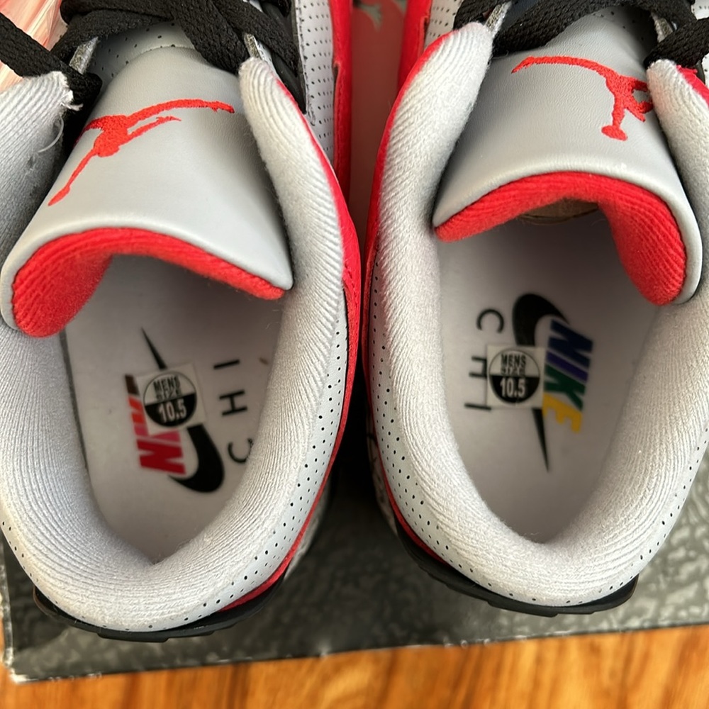 Air Jordan 3 Retro SE Unite Chicago - Picture 6 of 7